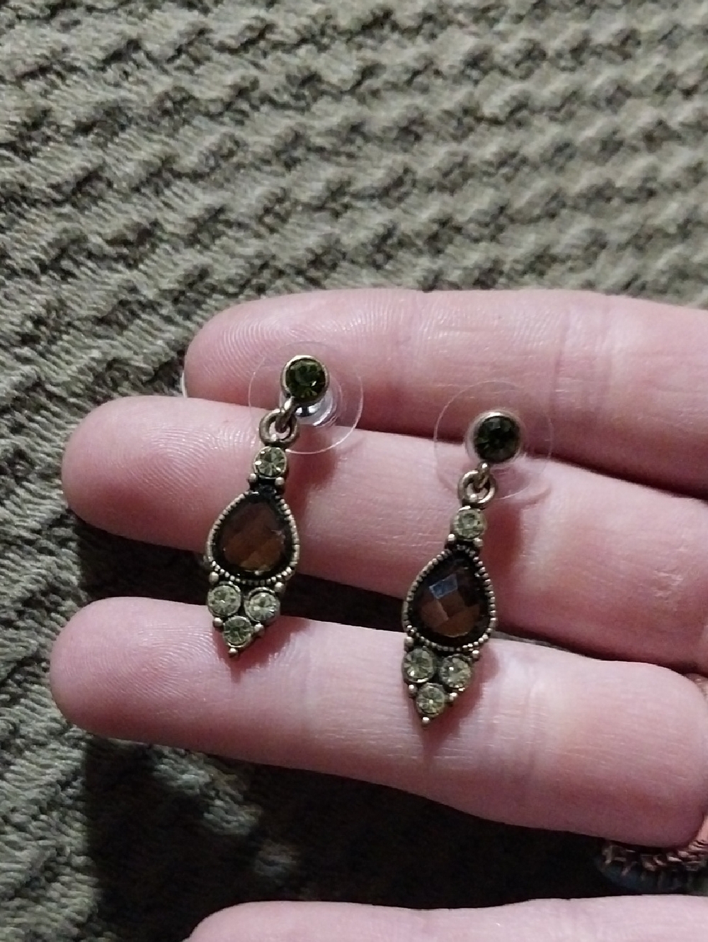 Vintage-Inspired Brown/Green Teardrop Drop Earrings